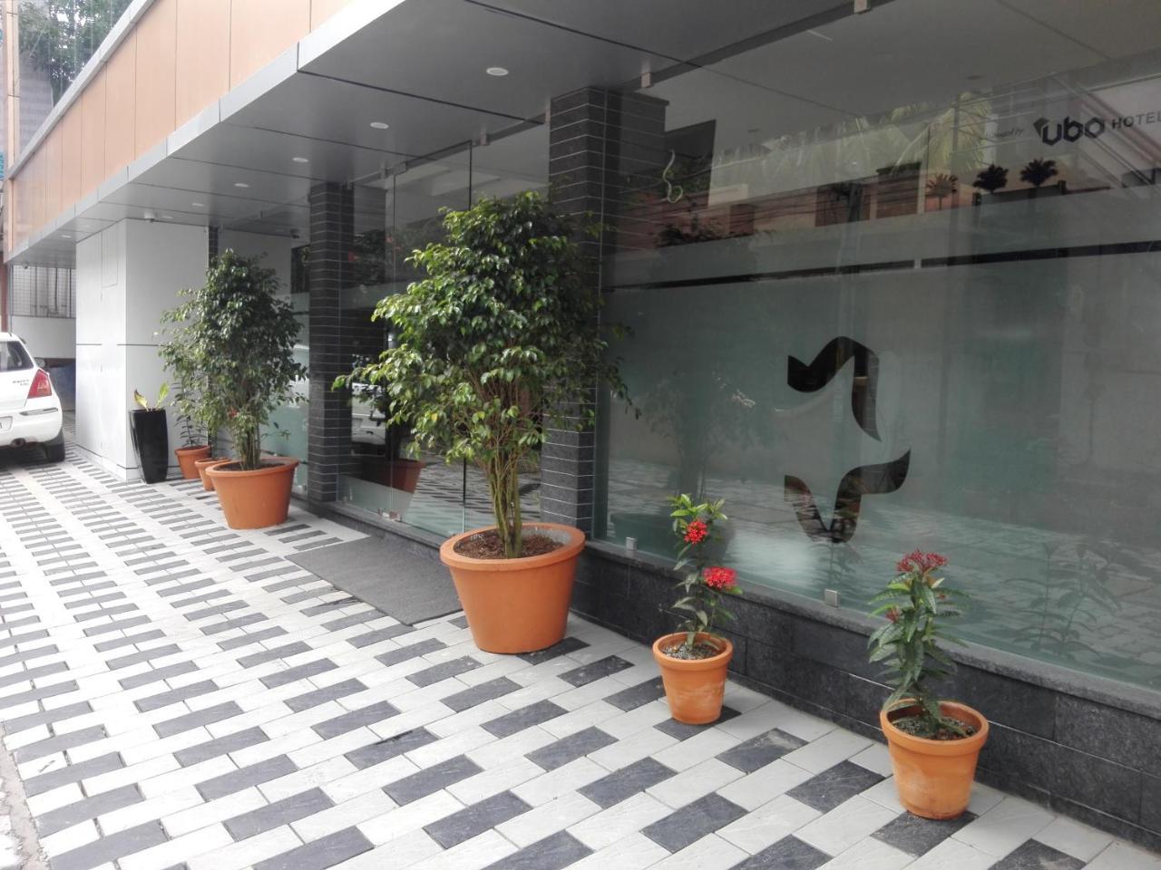 Pgs Inn Kochi Exterior photo